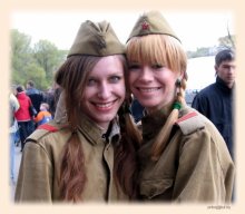 Фронтовые подружки. (210кб)
